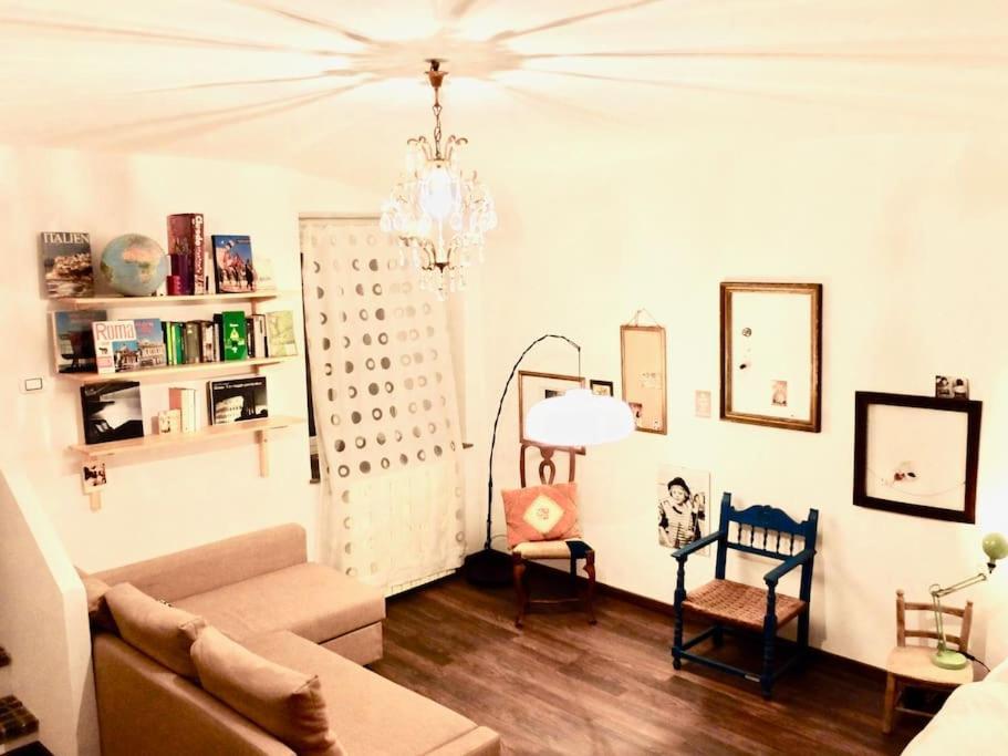 Vintage In Trastevere Apartment